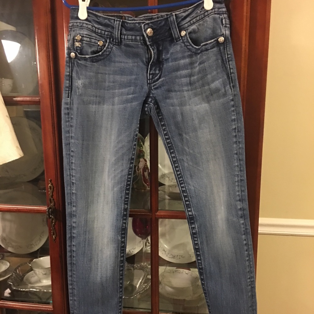Miss Me Jeans Size 29. EUC